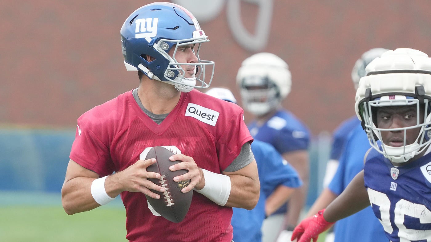 Daniel Jones injury update: Giants QB cleared for full team drills at camp eight months after ACL surgery