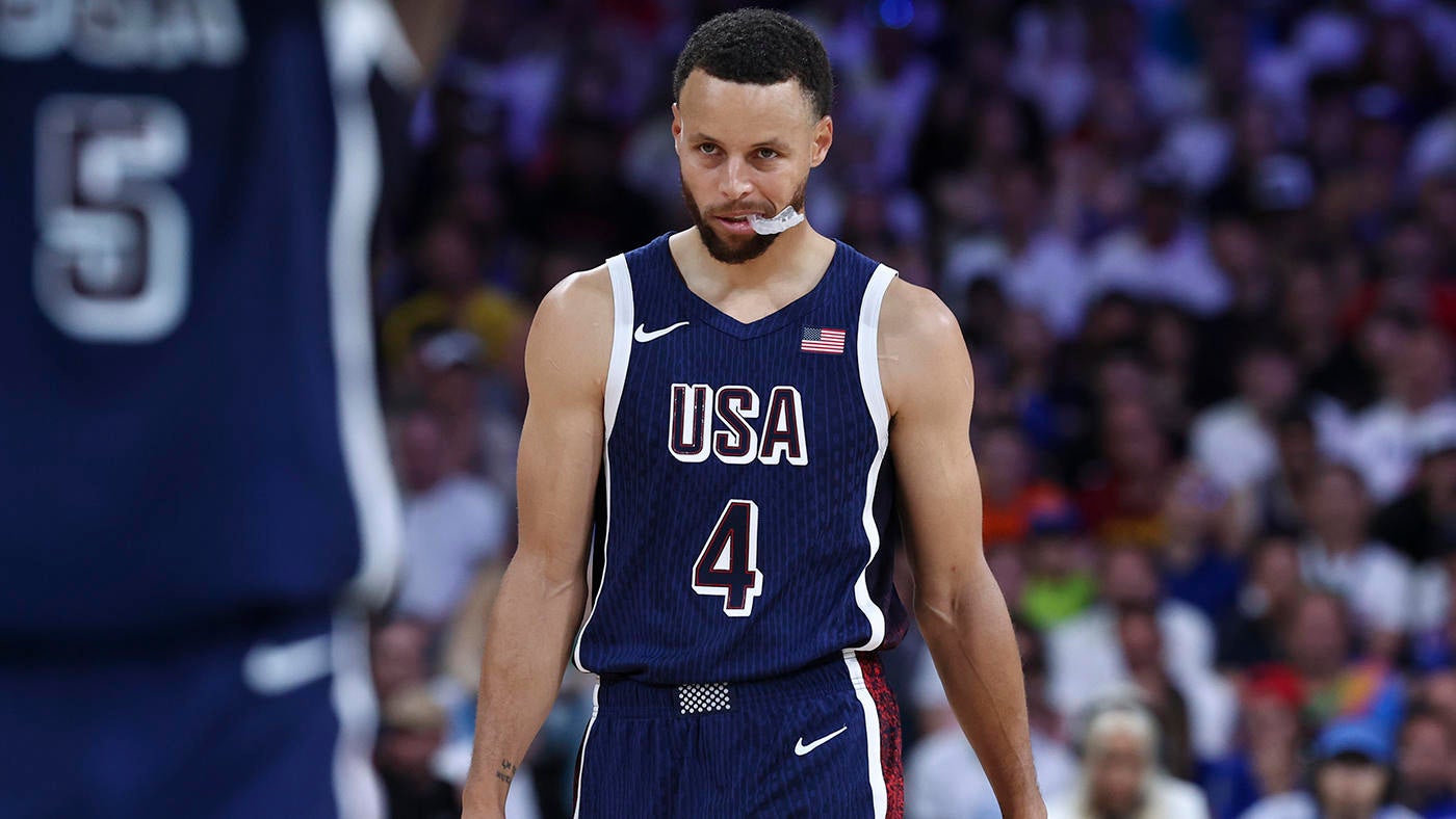 USA Basketball: If Stephen Curry continues to struggle, how long can Steve Kerr keep playing him?