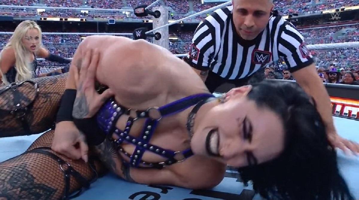 WWE Summer Slam: Rhea Ripley Suffers Dislocated Shoulder, Pops It Back In