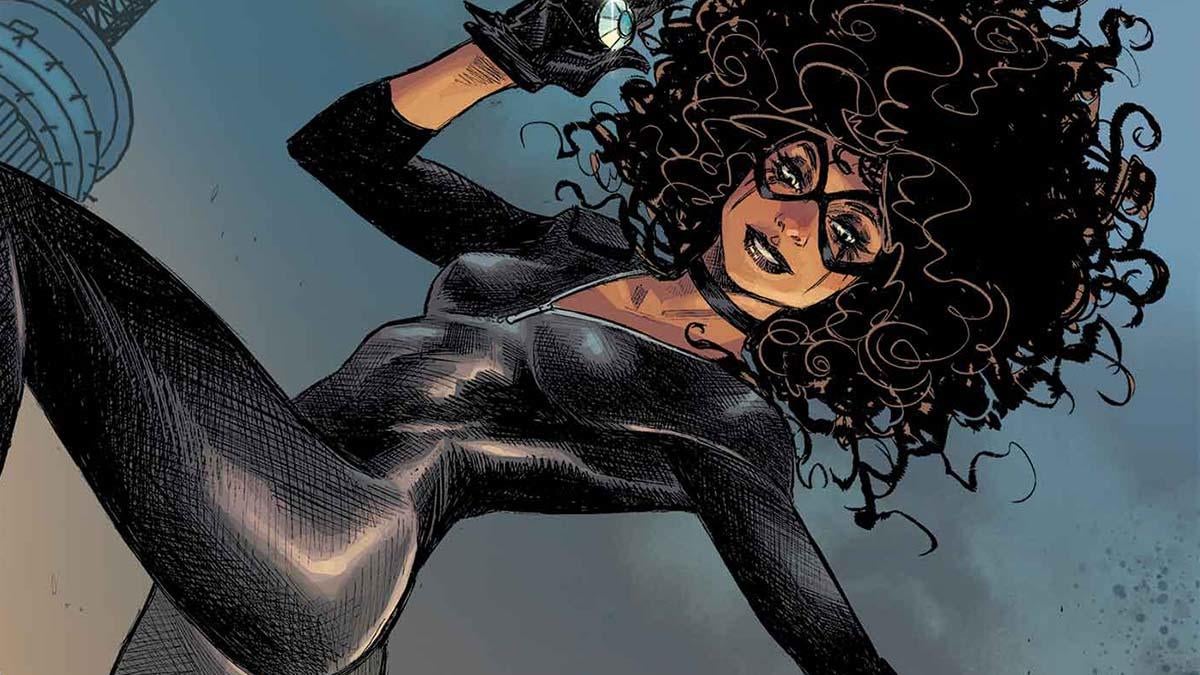 Marvel's Ultimate Universe Covers Reveal First Look at Ultimate Black Cat