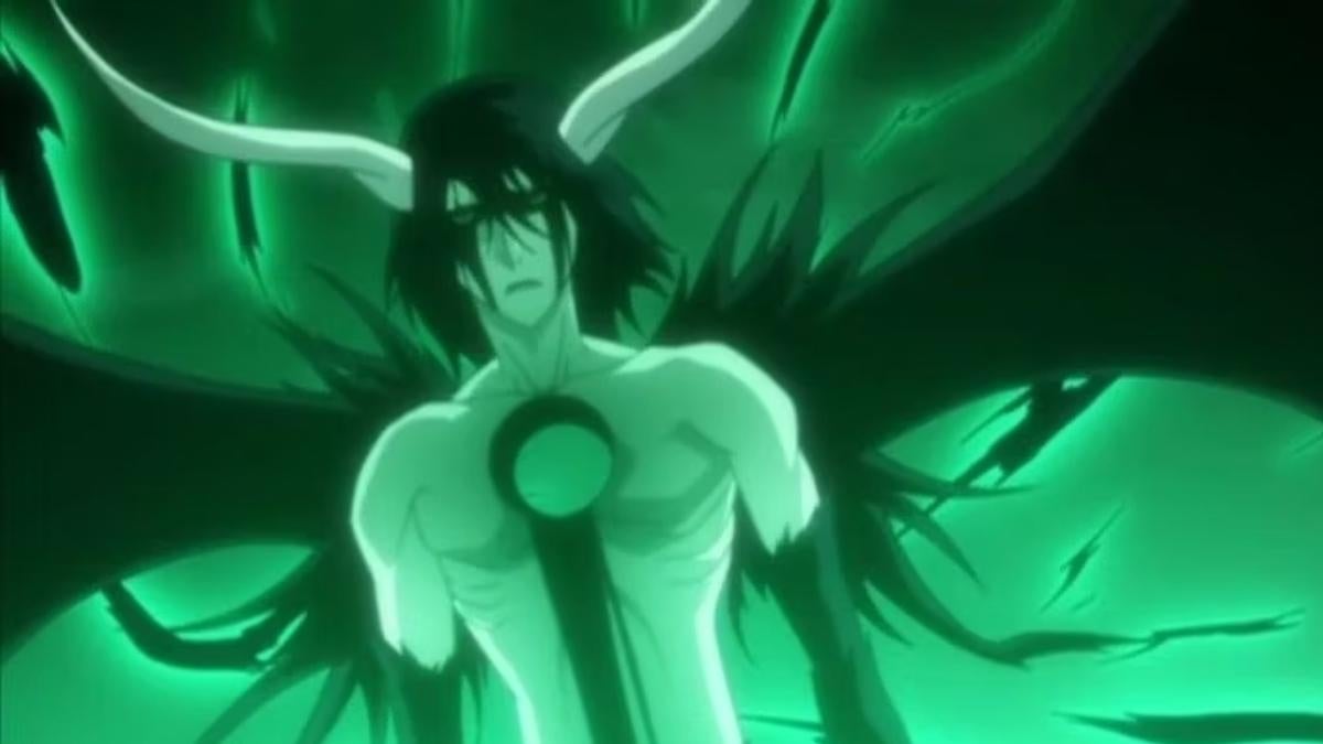 Bleach Cosplay Taps Into Ulquiorra's Coolest Form