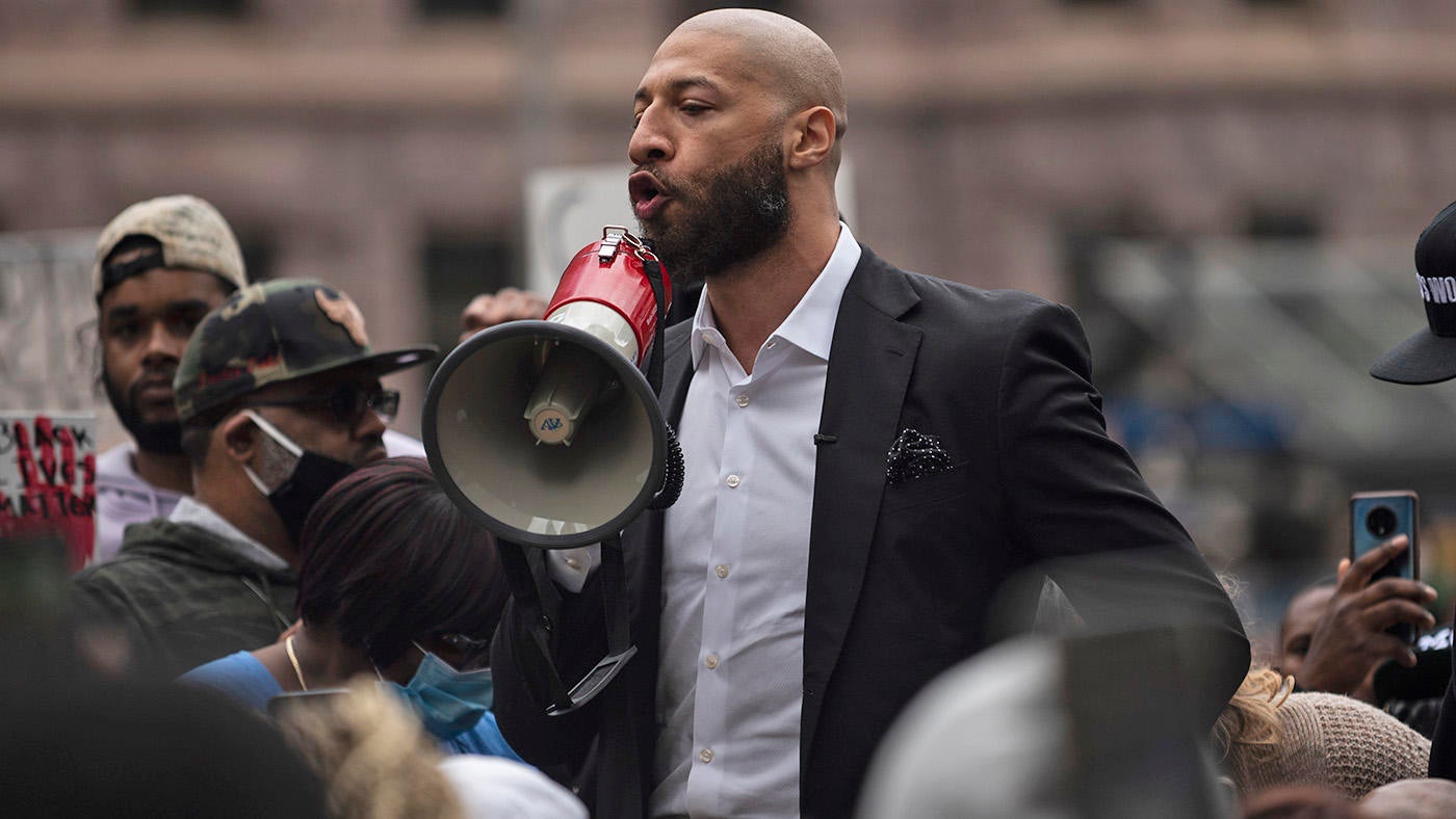 Former NBA player Royce White wins GOP Senate primary in Minnesota