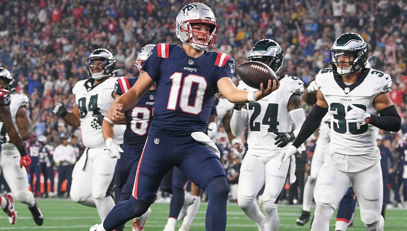 LOOK: Patriots rookie QB Drake Maye scores first NFL TD in preseason game vs. Eagles