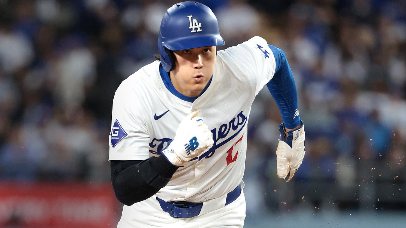 Shohei Ohtani continues to swipe bases at record pace as Dodgers star aims to join exclusive 40-40 club