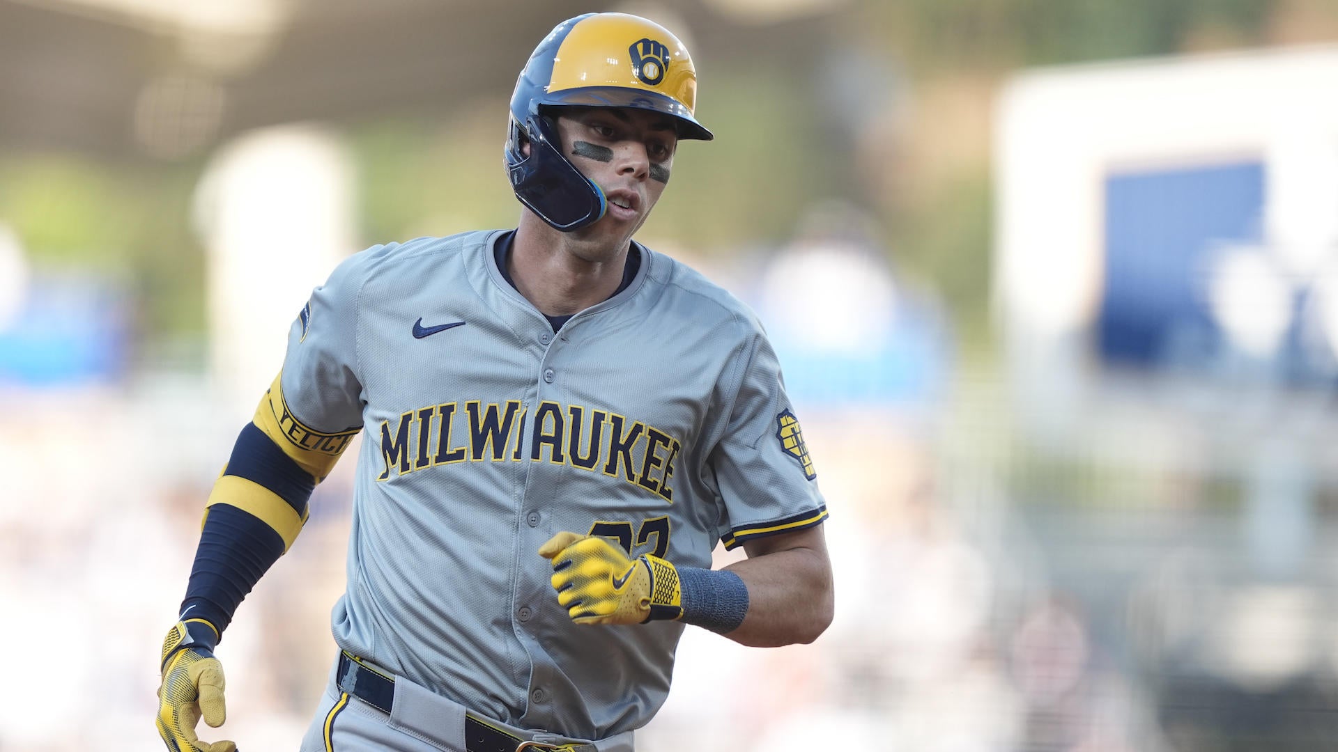Brewers LF Christian Yelich To Miss Rest of Season with Back Injury ...