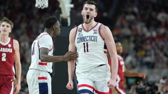 NCAA Basketball: Final Four National Semifinal-Alabama vs Connecticut