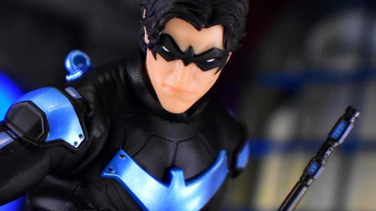 Открыты предварительные заказы на коллекционные фигурки Nightwing One:12