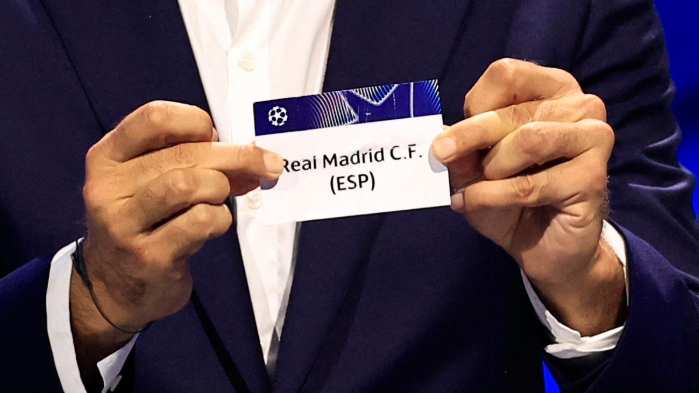 Champions League matchups set after draw; Transfer deadline day takes center stage