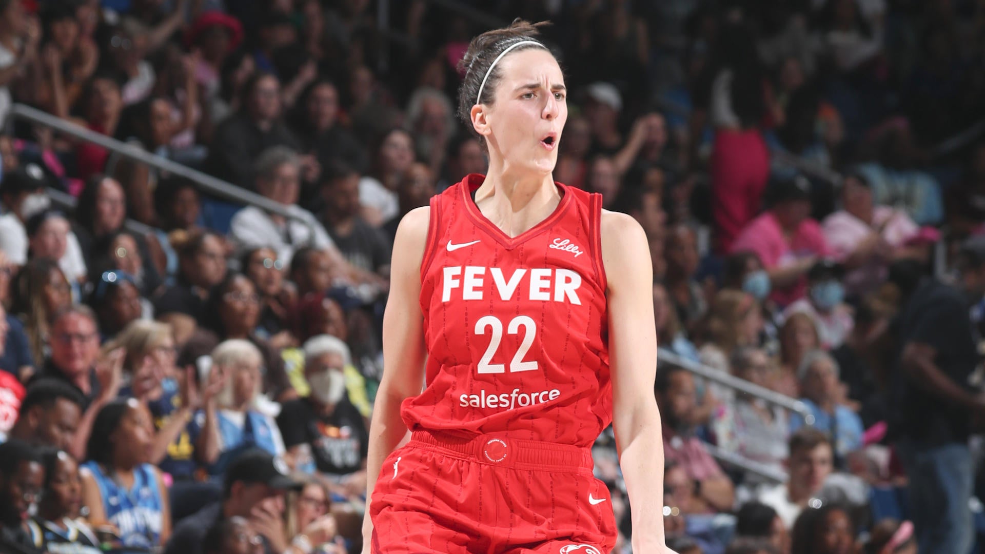 Fever vs. Wings score: Kelsey Mitchell, Caitlin Clark help Indiana get over .500 for first time since 2019