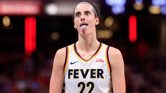 caitlin-clark-tongue.jpg