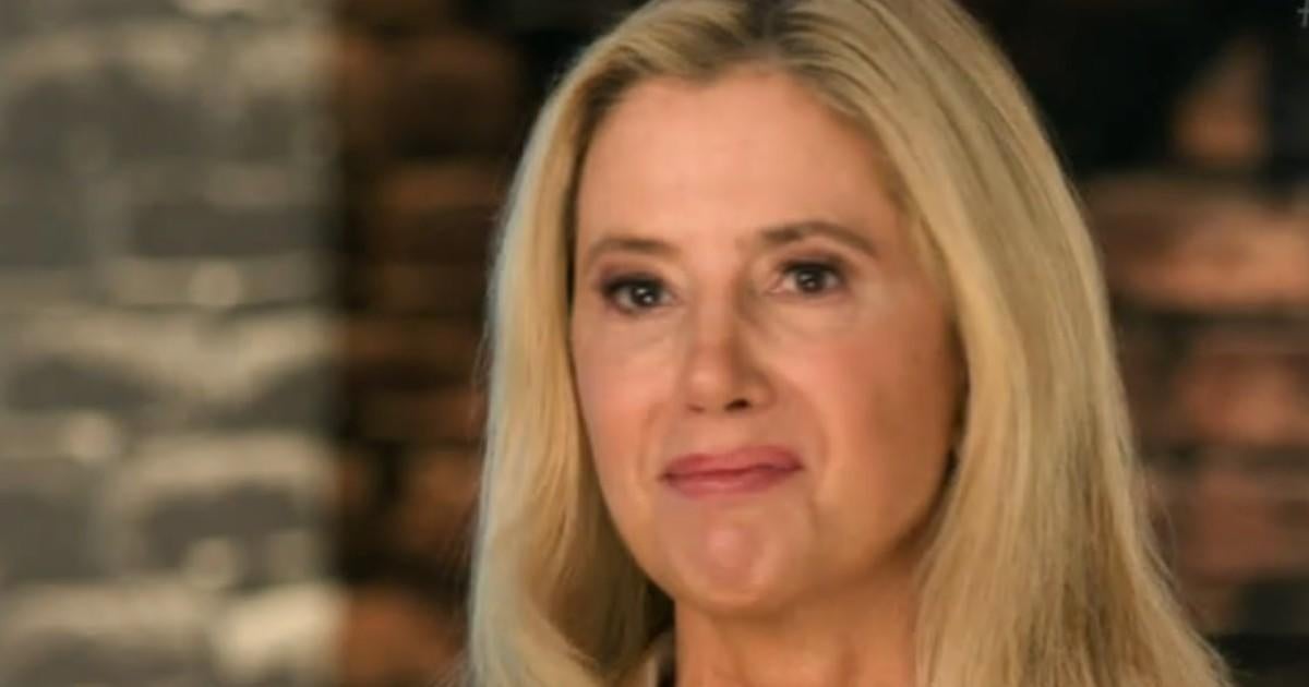 dancing-with-the-stars-mira-sorvino.jpg dancing-with-the-stars-mira-sorvino.jpg