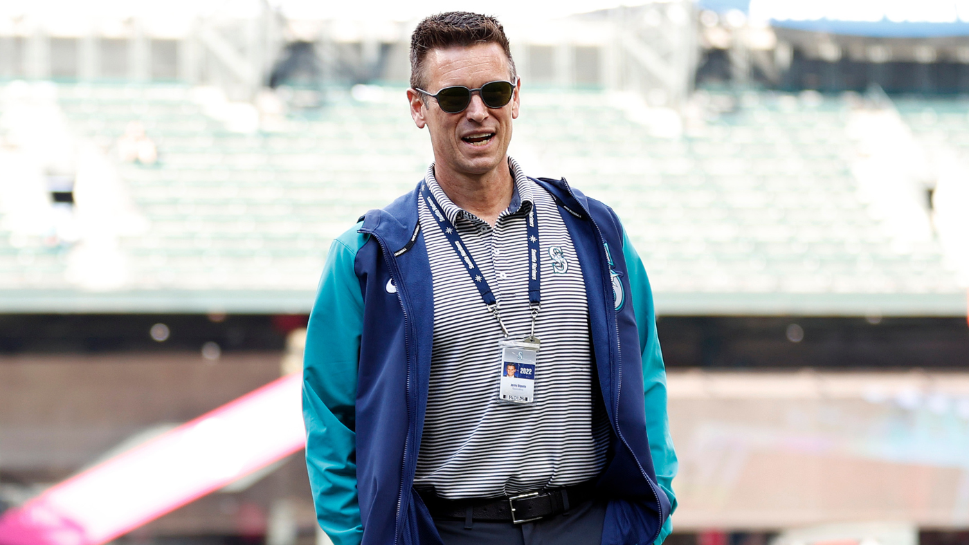 Mariners unlikely to fire exec Jerry Dipoto even if team misses playoffs again, per report