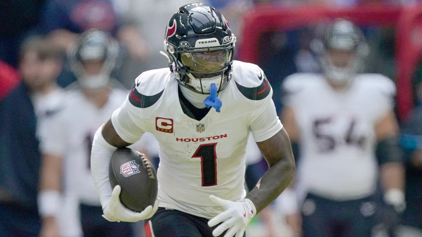 Stefon Diggs nets NFL milestone on first catch with Texans, also scores first touchdown with Houston