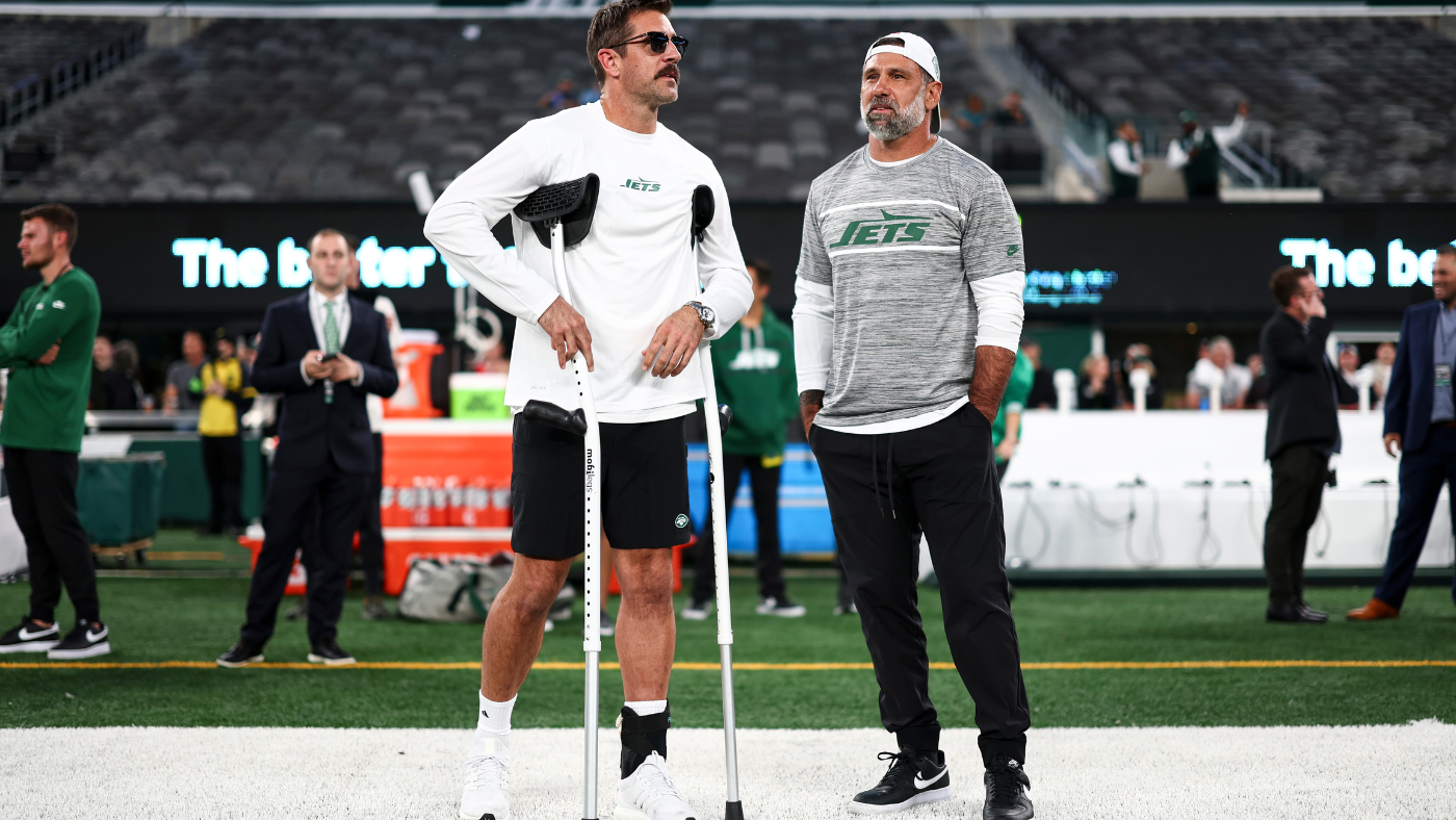 Aaron Rodgers' Netflix docuseries will focus on the recovery of New York Jets quarterback