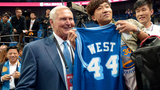jerry-west-lakers.png