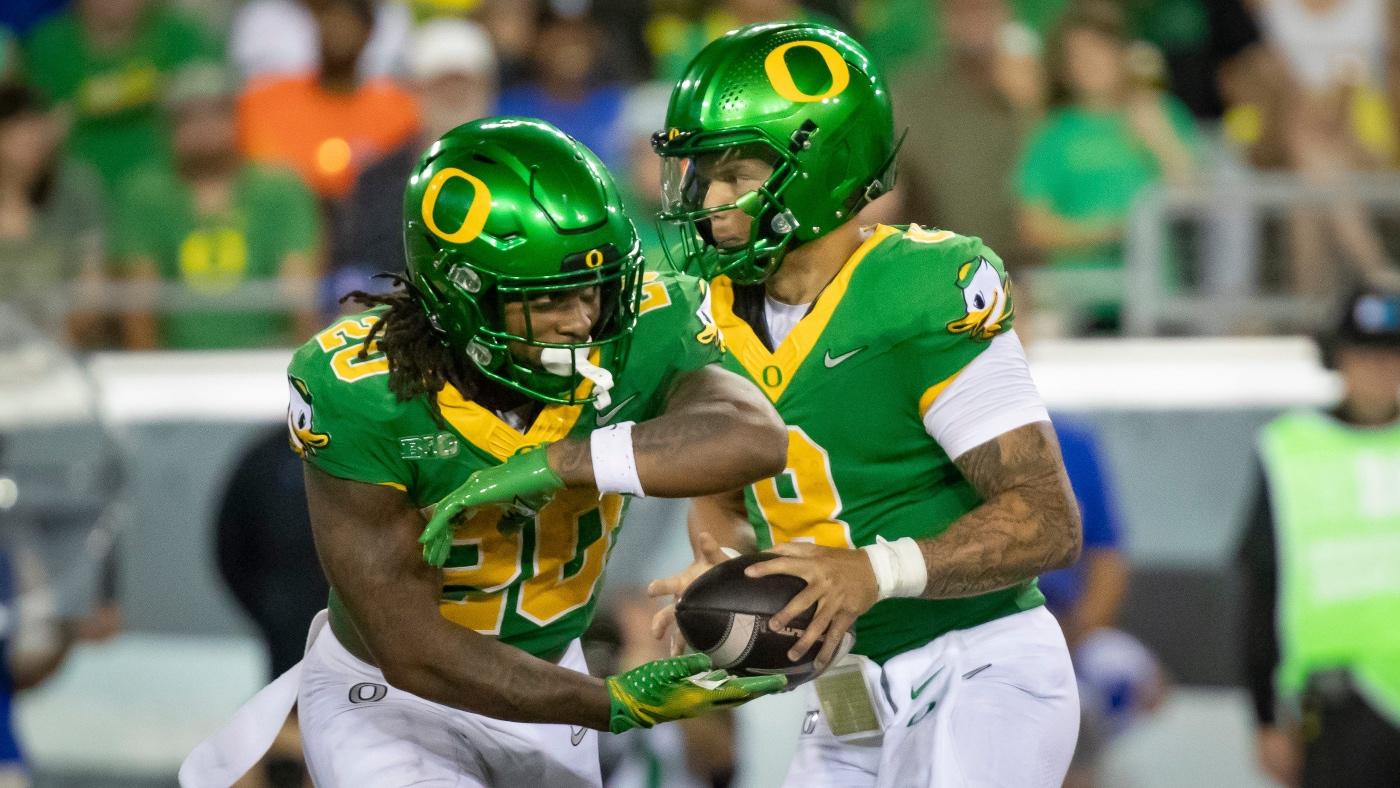 Oregon vs. Oregon State odds, spread, time: 2024 college football picks, Week 3 predictions from proven model