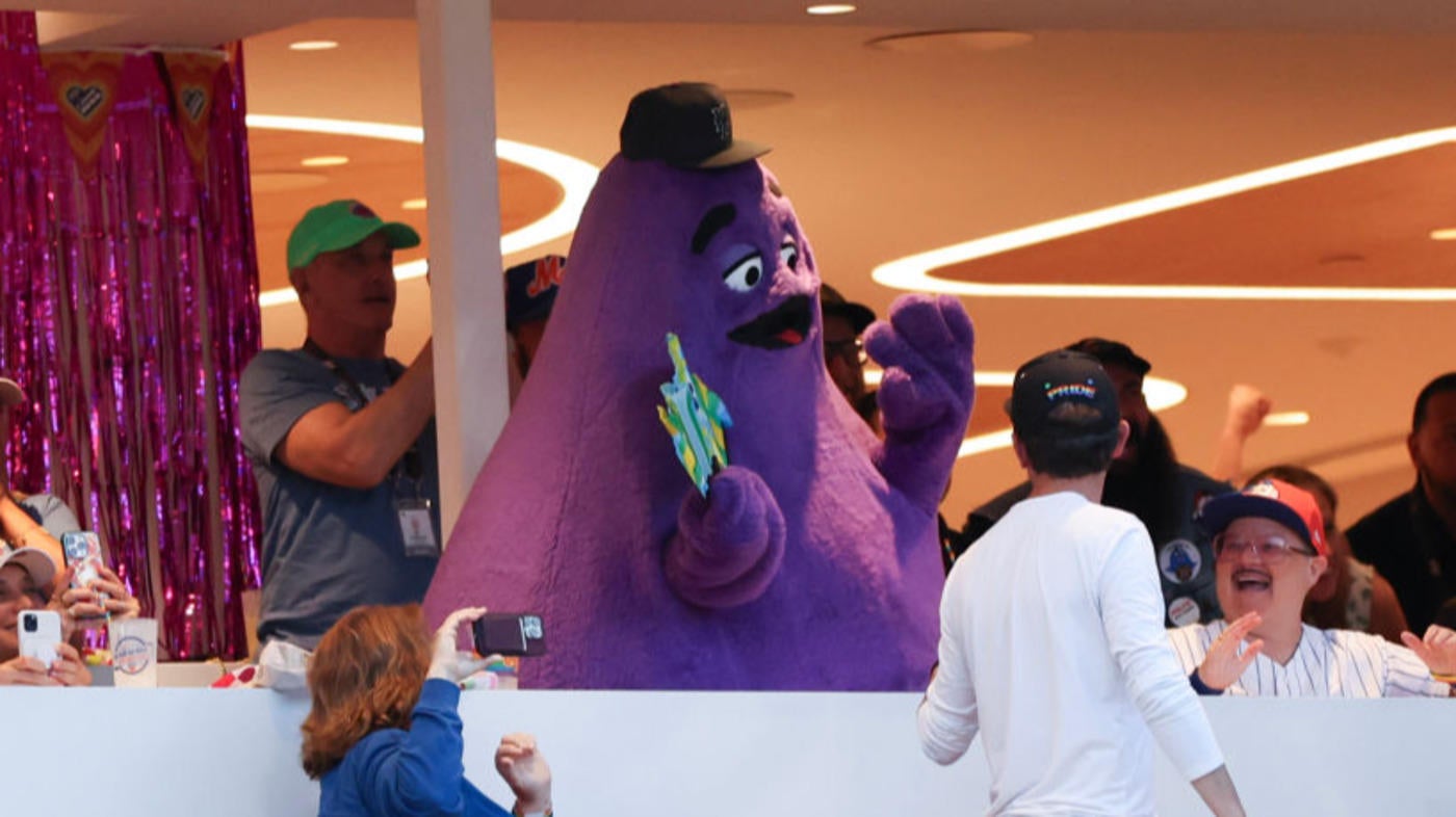 LOOK: Mets honoring McDonald's character Grimace with commemorative purple seat at Citi Field