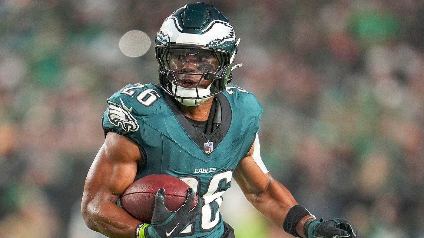 Saquon Barkley on pace for most touches for RB in 10 years; how Eagles will manage his carries going forward