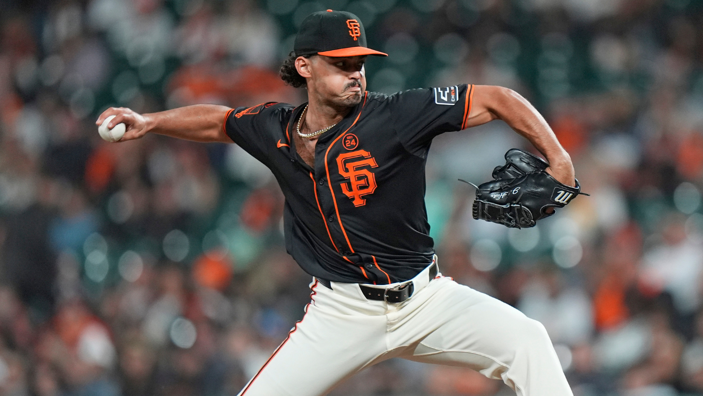 Giants pitcher placed on injured list, falls one out short of $83K innings incentive in contract