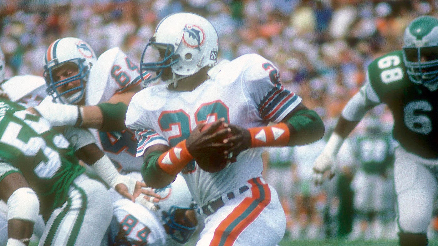 Dolphins legend Mercury Morris dies at 77; key member of famous undefeated 1972 Miami team