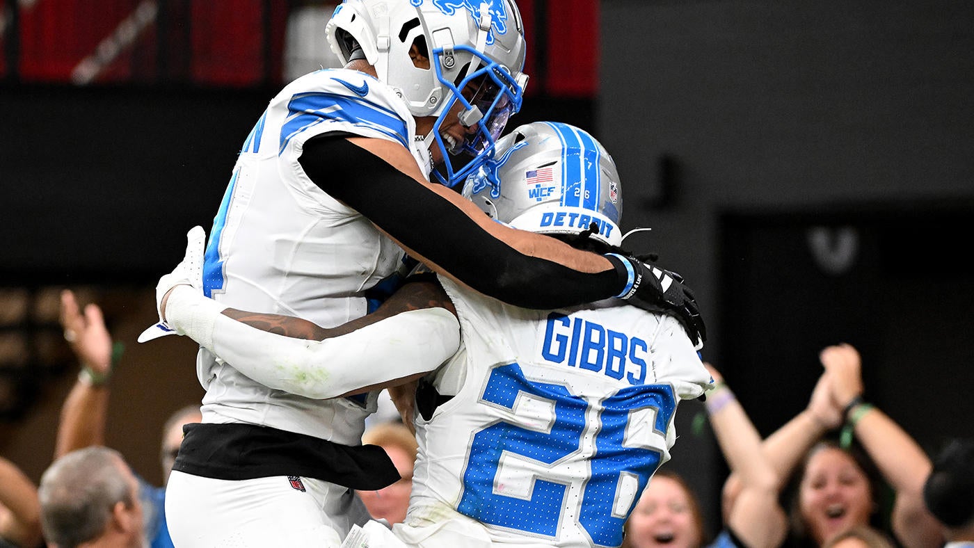 Cardinals' defensive TD gets overturned on controversial call, leads to Lions scoring on hook-and-ladder play