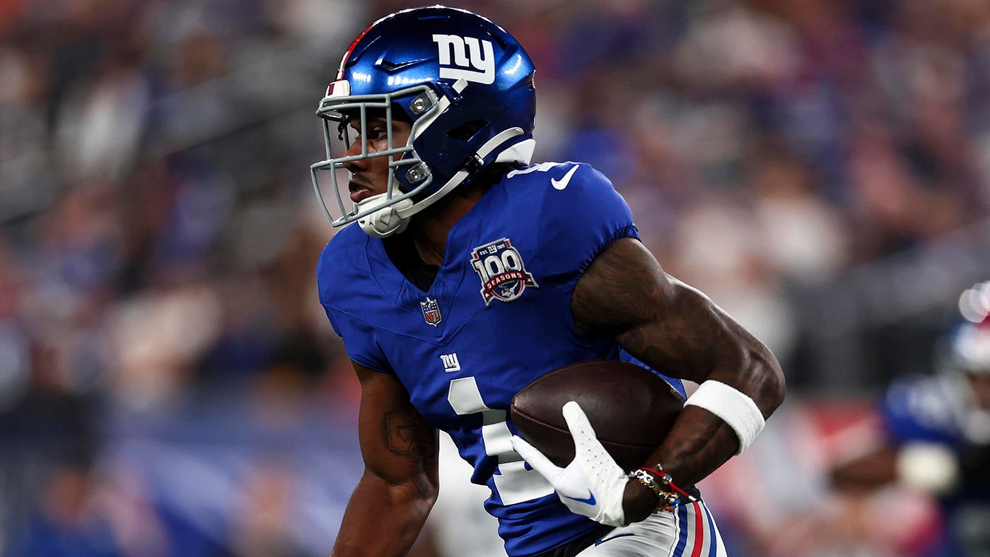 Giants WR Malik Nabers suffers concussion vs. Cowboys after hard hit to ground; rookie off to historic start