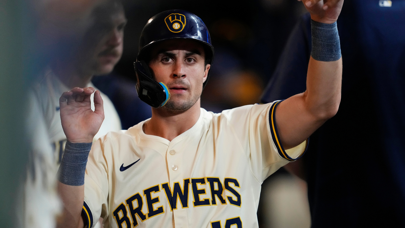 Brewers outfielder Sal Frelick leaves game after crashing into wall with MLB playoffs just days away