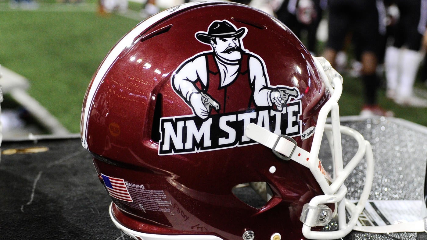 New Mexico State offensive coordinator Tyler Wright under investigation for derogatory social media posts