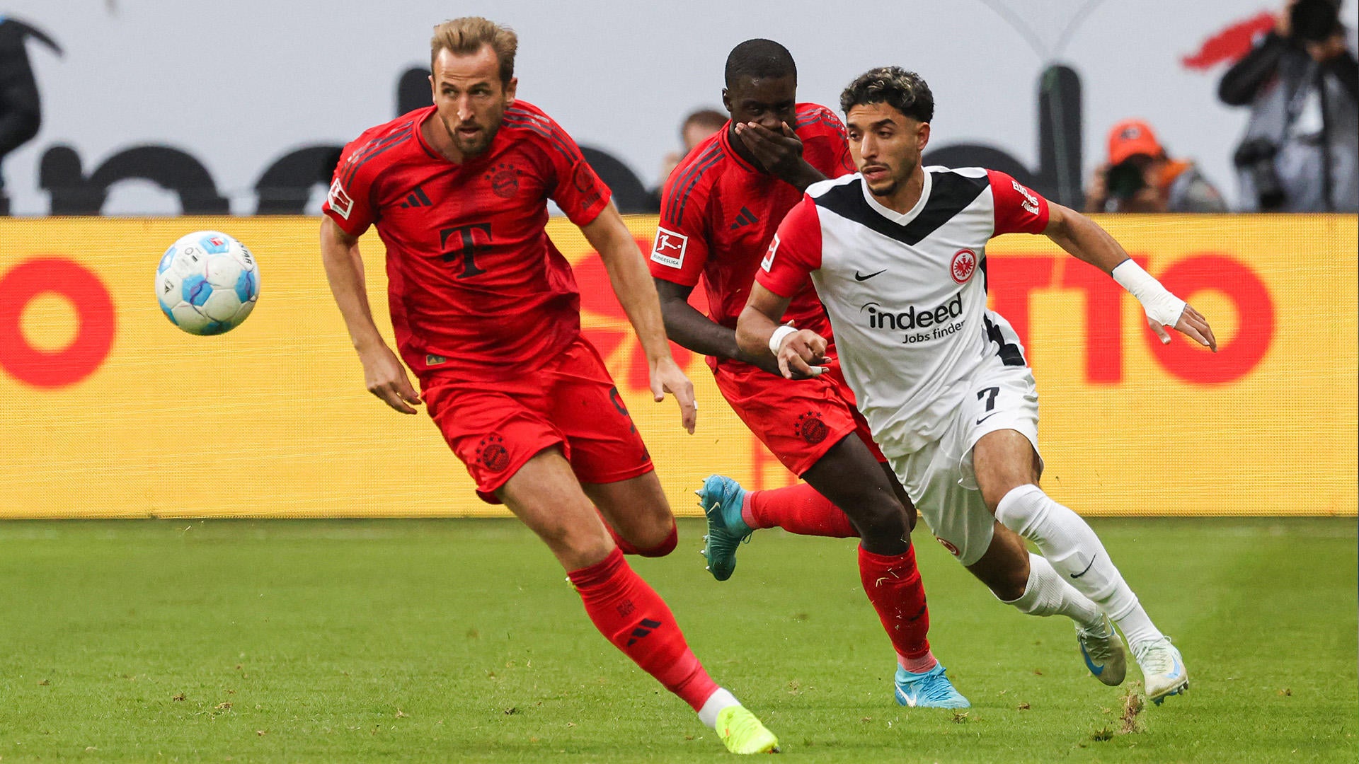 Eintracht Frankfurt vs. Bayern Munich Bundesliga Match Highlights (10/