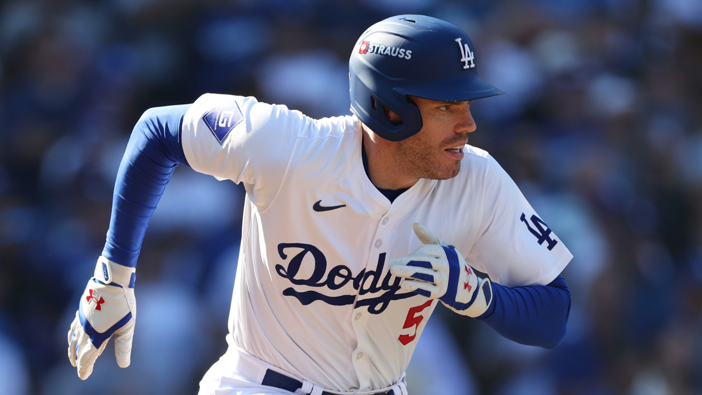 Dodgers, Freddie Freeman hope ankle keeps holding up as World Series berth comes within reach