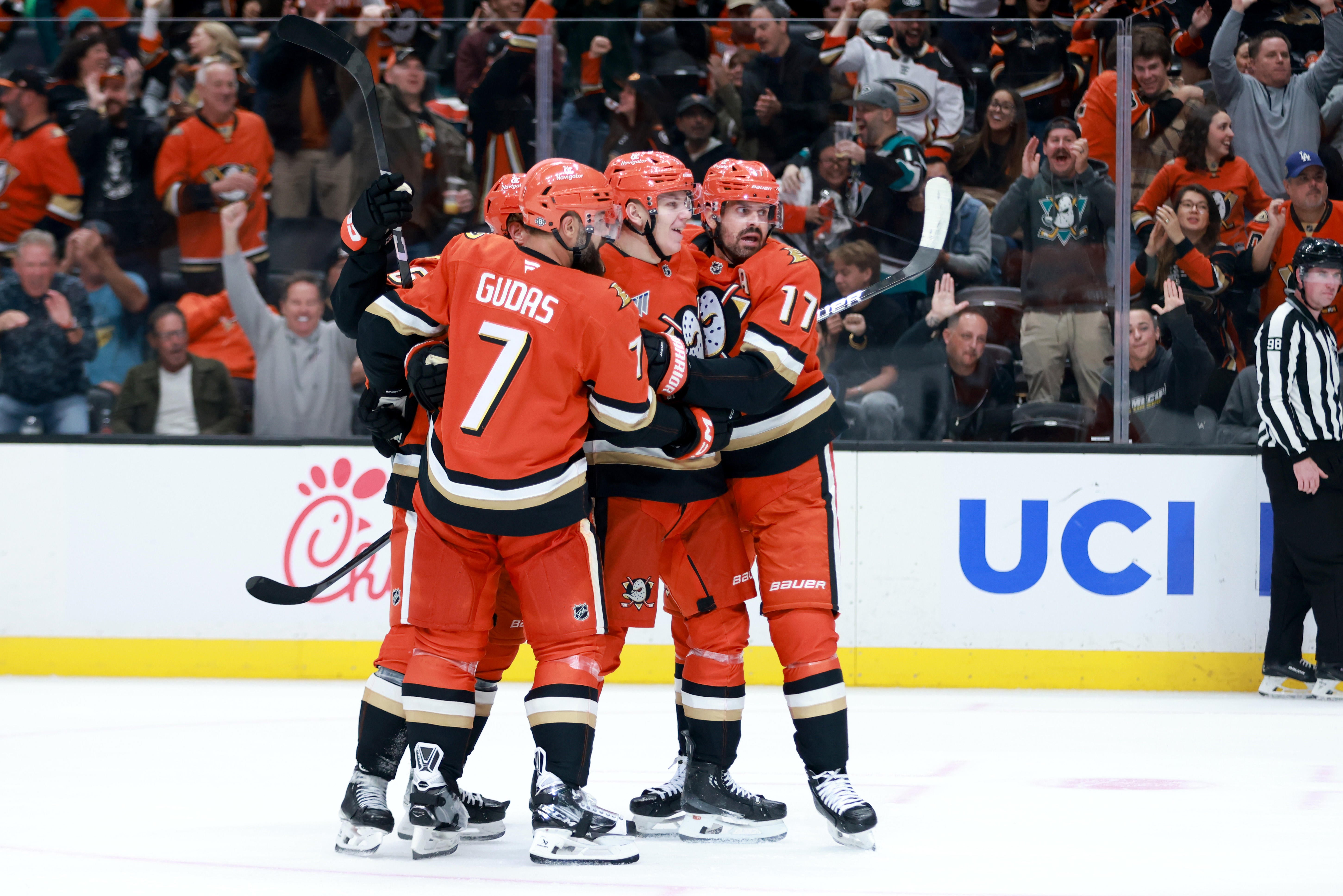 Ducks Top Utah Hockey Club In OT Stream of National Hockey League