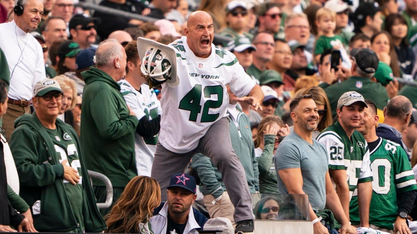 New York Jets superfan Fireman Ed claims that the team is trying to phase him out of games at MetLife Stadium