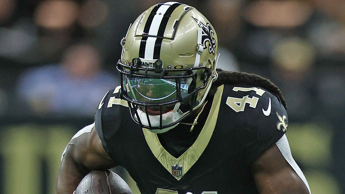 Alvin Kamara denies that he's requested a trade from the Saints: 'That's a lie'