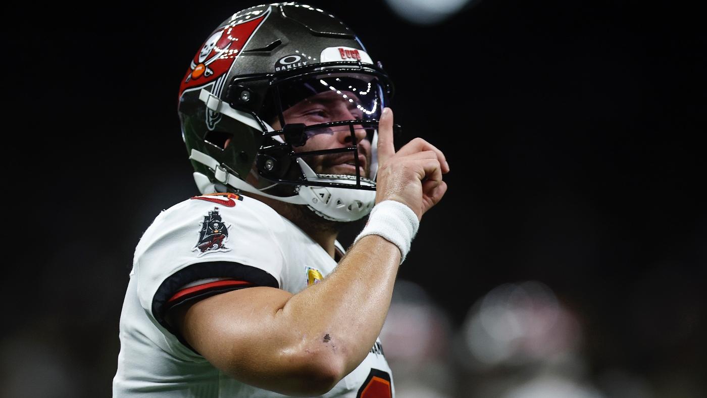 Rob Gronkowski explains key to Baker Mayfield's career renaissance with Buccaneers: 'The ultimate teammate'