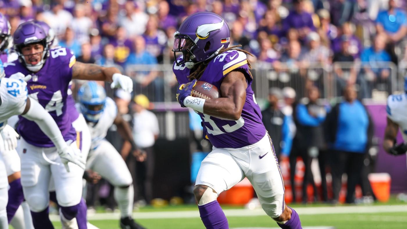 Rams vs. Vikings NFL props, AI prediction, odds, Thursday Night Football picks: Aaron Jones over 69.5 yards