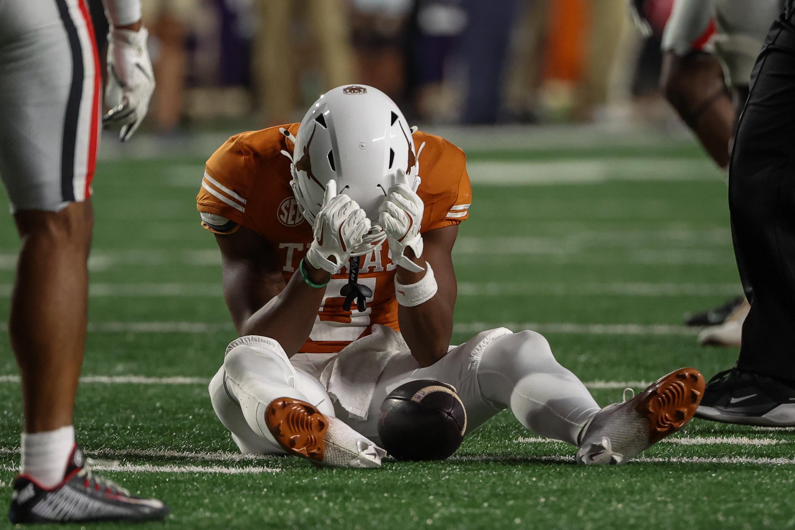 AP Top 25 Lookahead Where Texas Stands Following First Loss Of Season