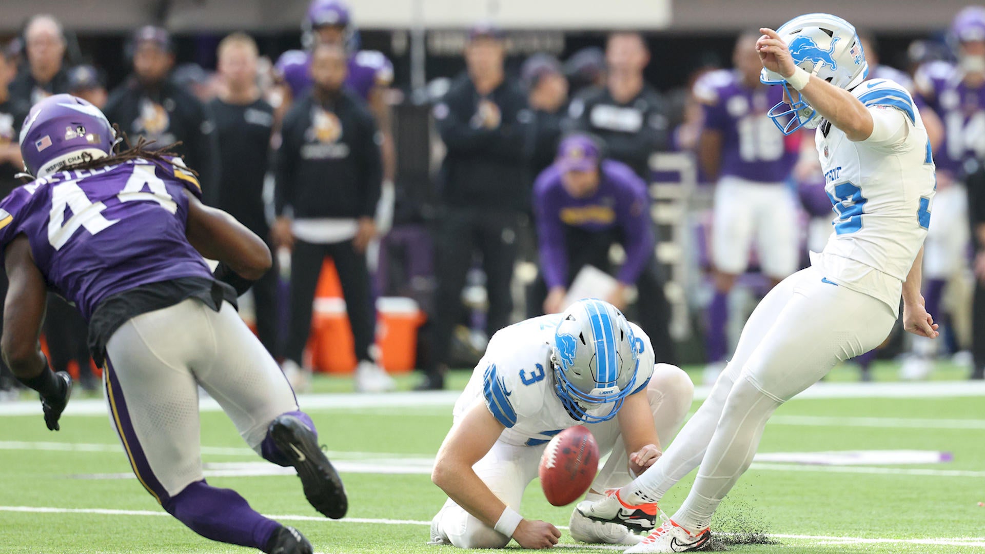 Lions Hit 44Yard FG To Give Vikings Their First Loss Stream of National Football League