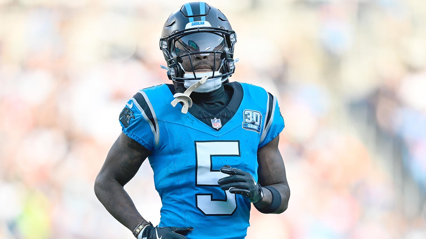 Diontae Johnson admits frustration amid Panthers' struggles: 'I can't play every position'