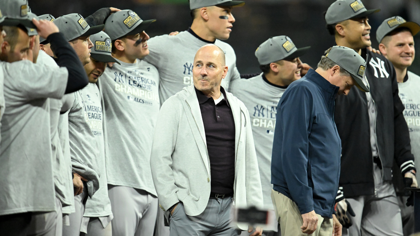 Yankees' Brian Cashman issues reminder of Astros' cheating, says World Series drought should've ended in 2017