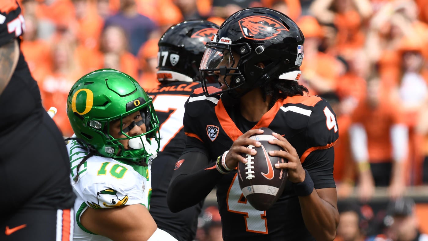 As the Uiagaleleis Turn: Meet Matayo, DJ's younger brother, and Oregon's new pass-rushing star