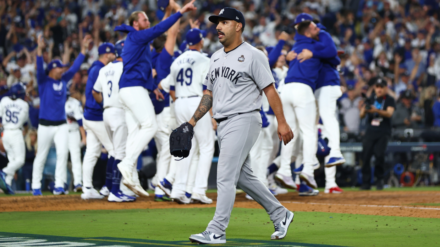 Aaron Boone's bullpen call of Nestor Cortes backfires as Yankees drop World Series Game 1: 'Liked the matchup'