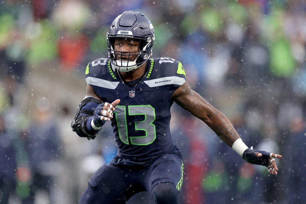 Seahawks' Ernest Jones IV becomes first NFL player to accomplish this feat in 35 years after trade from Titans