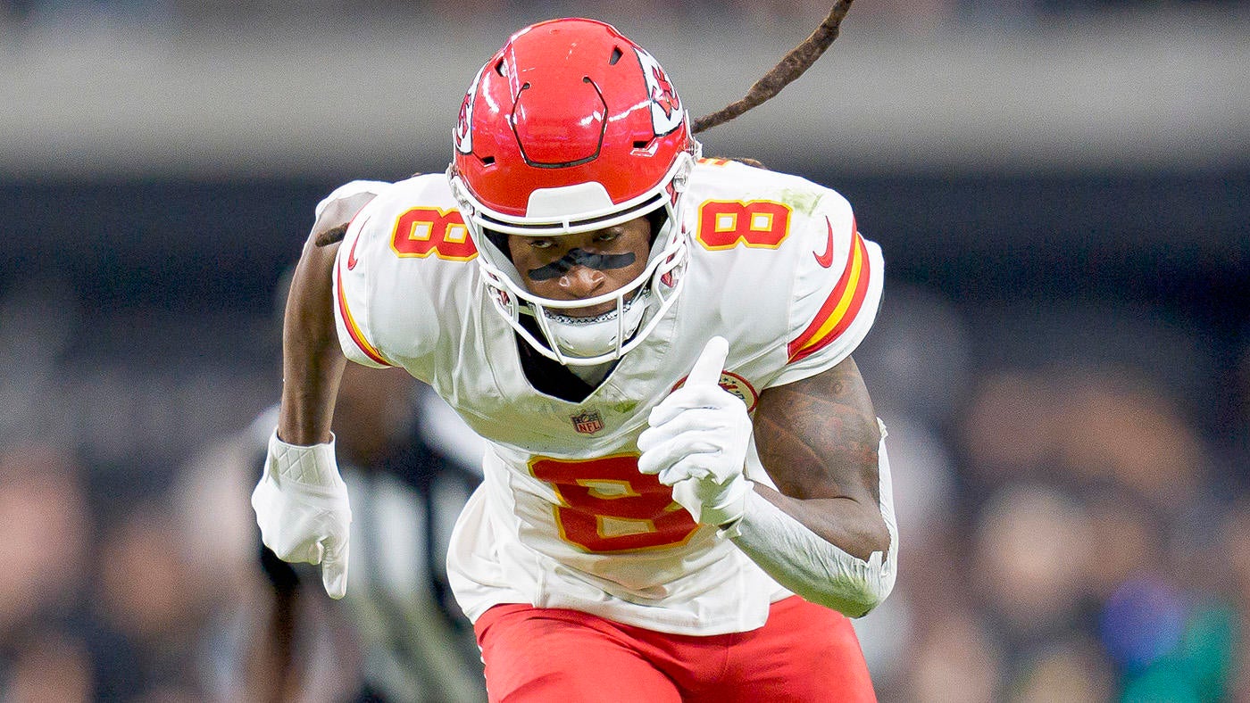 Patrick Mahomes says new Chiefs WR DeAndre Hopkins is going to 'fit in perfectly in this offense'