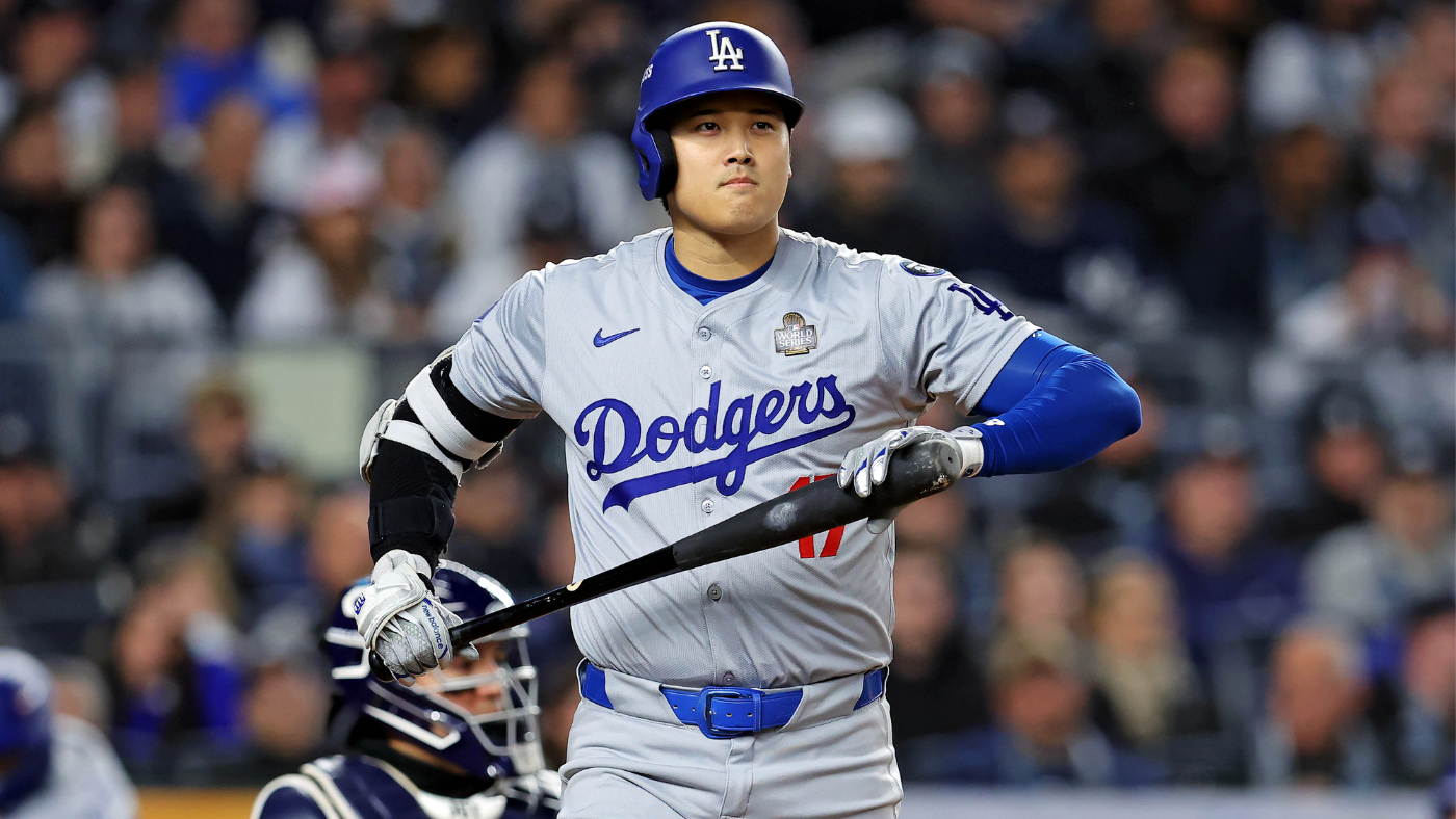 Shohei Ohtani injury update: Dodgers star back in World Series lineup for Game 3 after shoulder scare