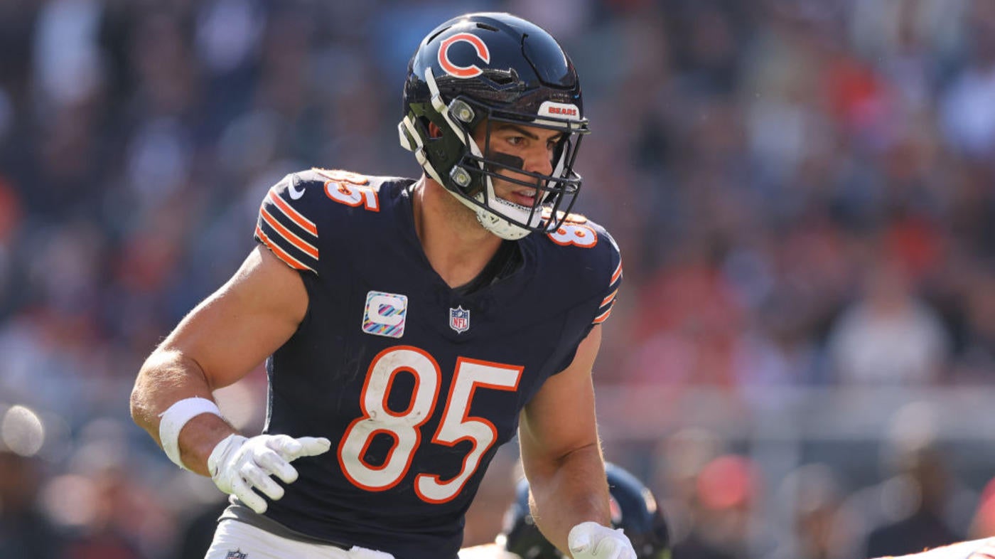 Cole Kmet says Bears didn't 'respect the game' before loss to Commanders on Jayden Daniels' Hail Mary