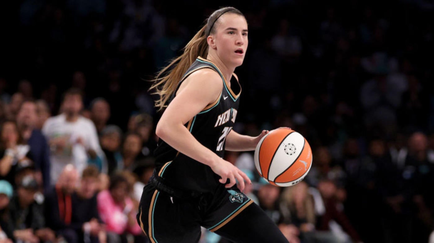 Sabrina Ionescu injury: Liberty guard tore ligament in shooting hand during WNBA Finals, per report