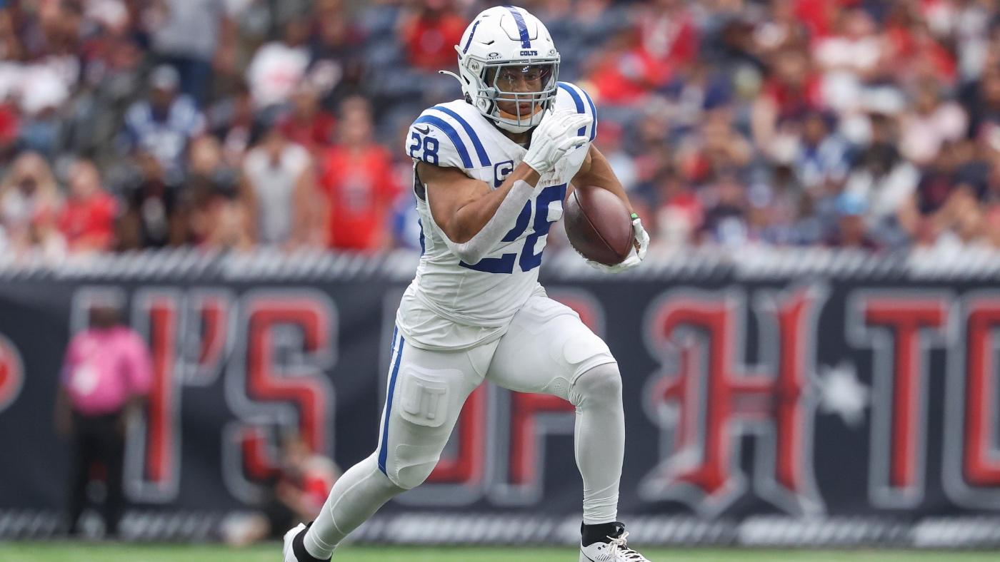 Vikings vs. Colts NFL props, SGP, AI predictions, Sunday Night Football picks: Jonathan Taylor over 72.5 yards