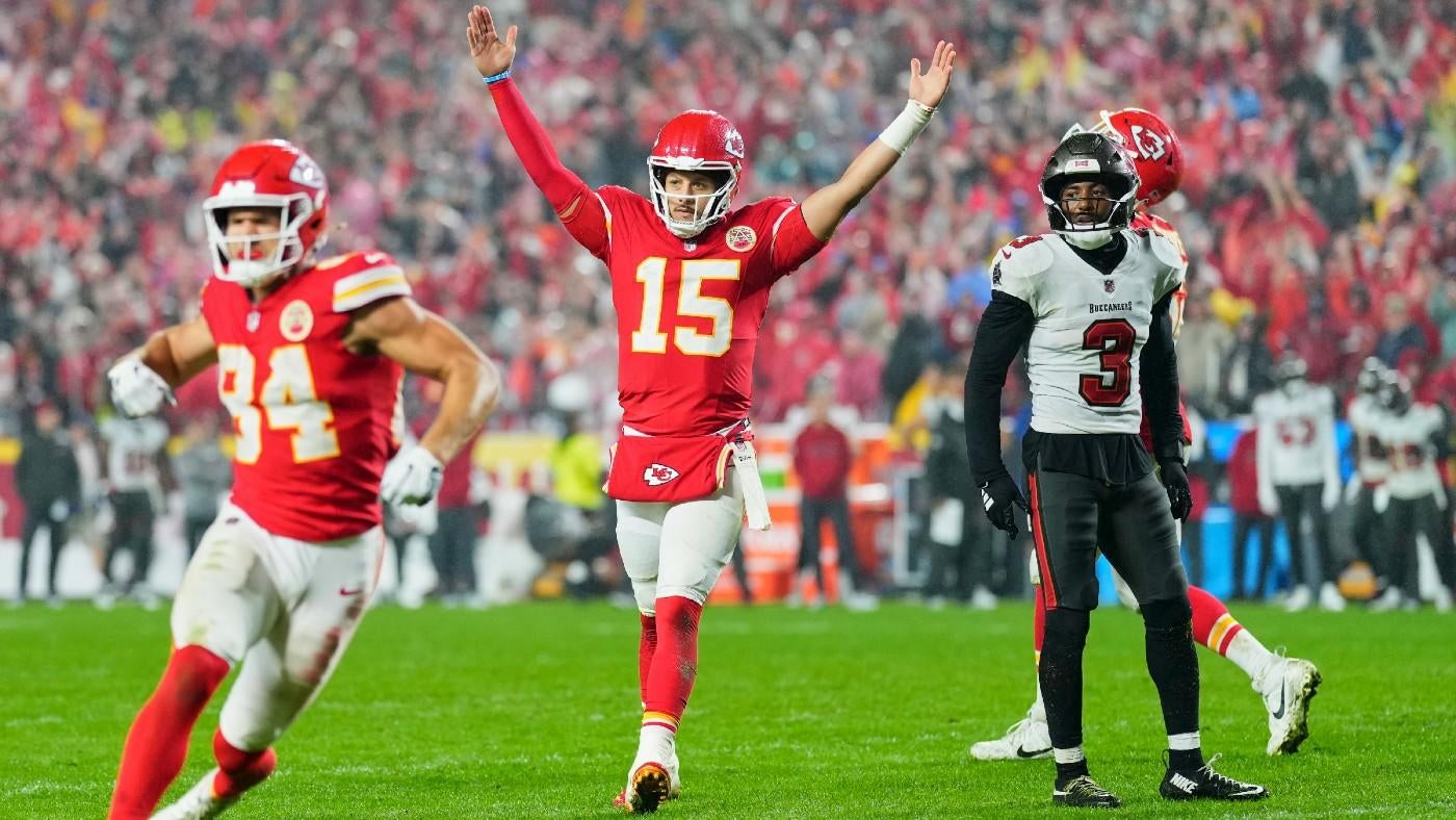 NFL 2024 playoff picture, standings entering Week 10: Cardinals surprise NFC West leader, Chargers in AFC mix