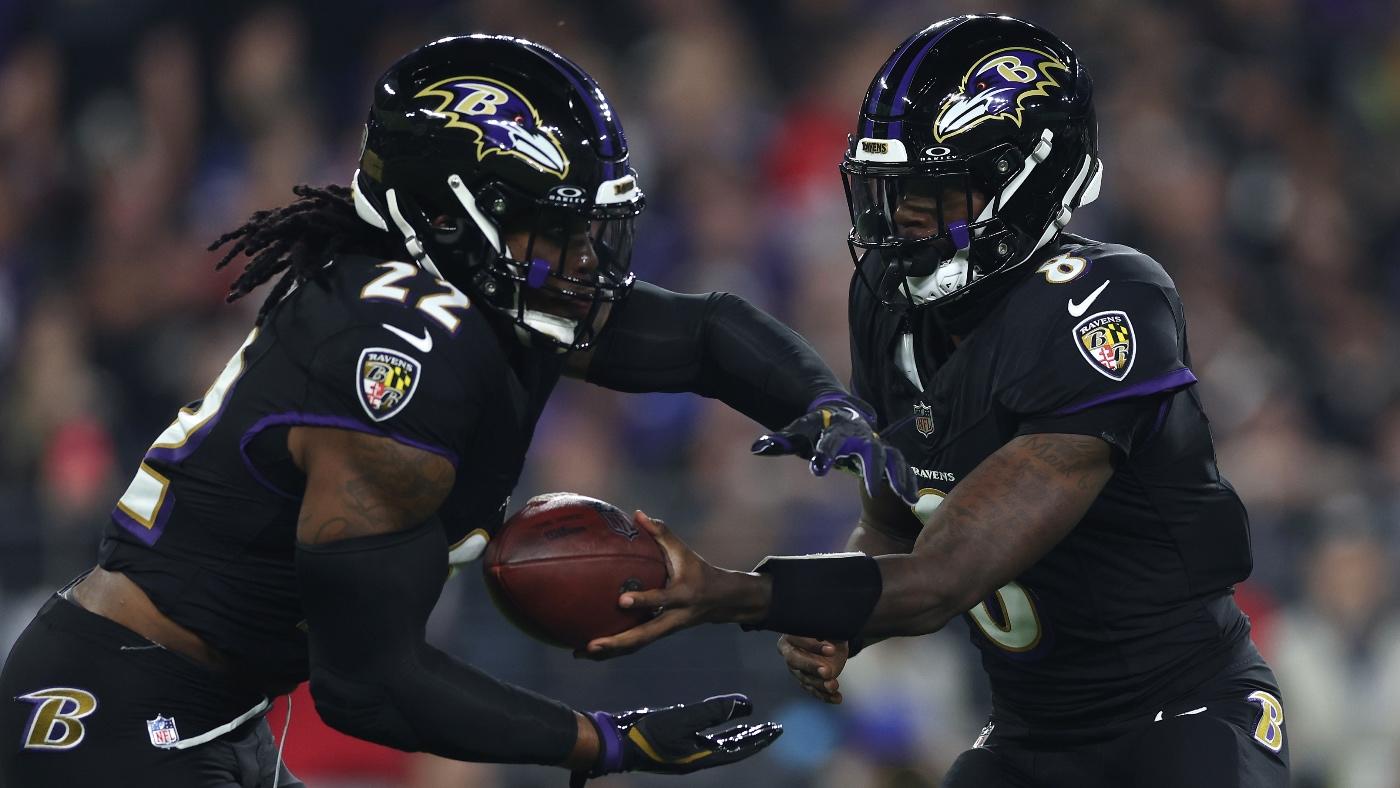 WATCH: Ravens' Lamar Jackson, Derrick Henry share instant reactions to new 'Purple Rising' alternate helmets