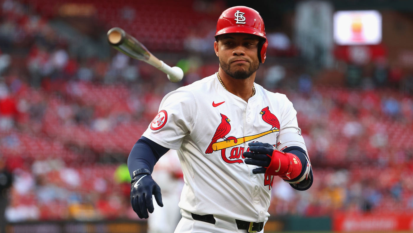 Cardinals moving Willson Contreras to first base to take over Paul Goldschmidt's spot, 'unlikely' to catch